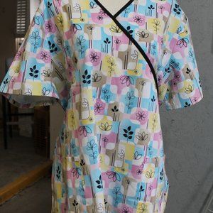 SB Scrubs  Women's Scrub Top XL